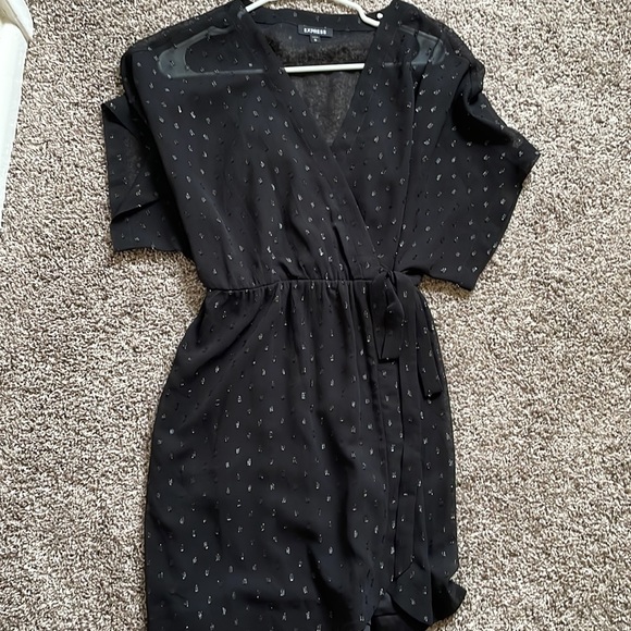 Express wrap mesh dress - Picture 5 of 7